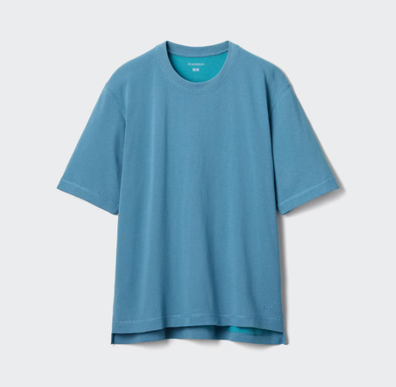 티셔츠 하나로 두가지 컬로 보여주기!/ 이미지 출처: 유니클로 공식 사이트