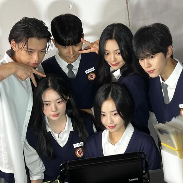 '밤이 되었습니다' 출연진/ 이미지 출처: 인스타그램 @2janejane