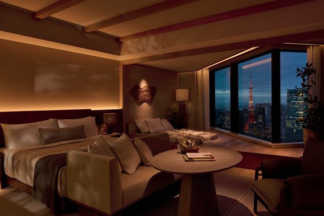 원 호텔 도쿄(1 Hotel Tokyo) 스카이라인 스위트 룸. 도쿄타워 뷰가 인상적이다. / 이미지 출처: 원 호텔 도쿄(1 Hotel Tokyo)
