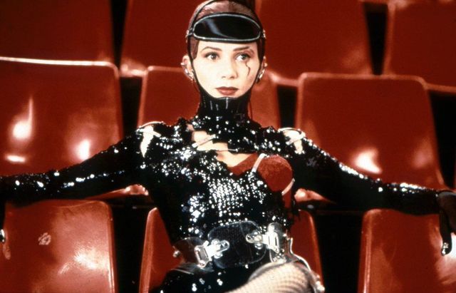 〈키카(1993)〉 속 등장하는 장 폴 고티에가 디자인한 바디수트 / 이미지 출처: Pedro Almodovar, MUBI