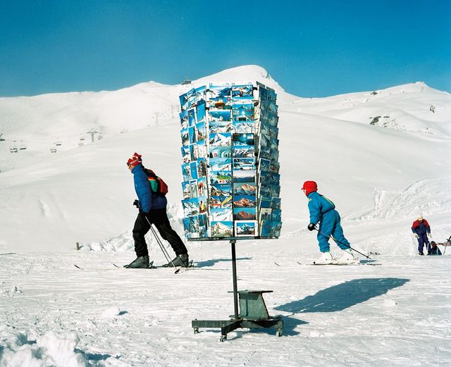 Martin Parr, Kleine Scheidegg, Switzerland, 1994. Credit: Martin Parr / Magnum Photos.