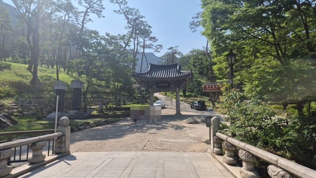 산행 전후 들르기 좋은 고즈넉한 진관사 풍경 / 이미지 출처: 필자 촬영