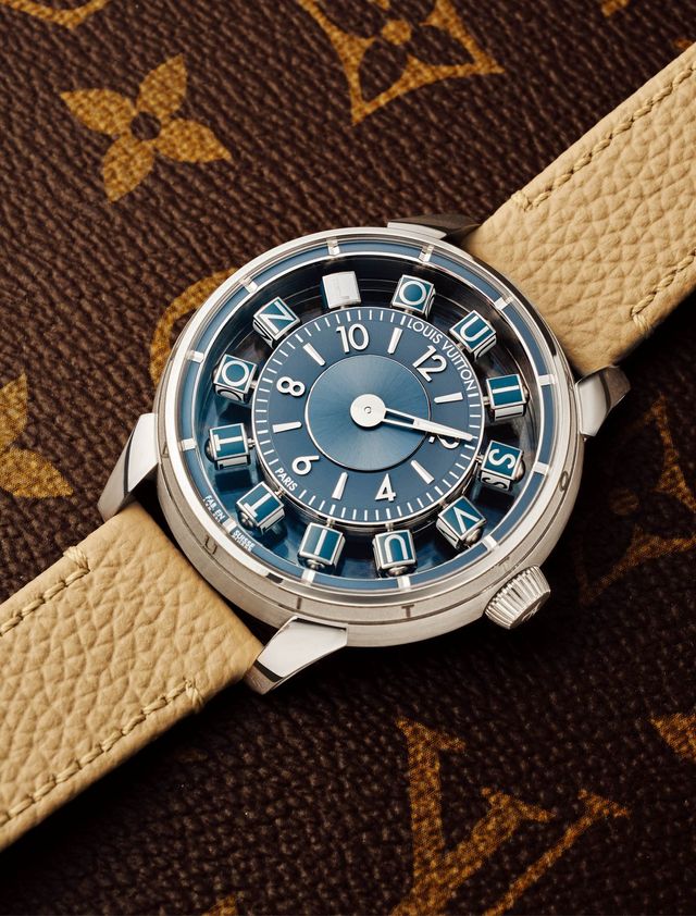 땅부르 타이코 스핀타임 에어(Tambour Taiko Spin Time Air), 오토매틱, 42.5mm, 화이트 골드.