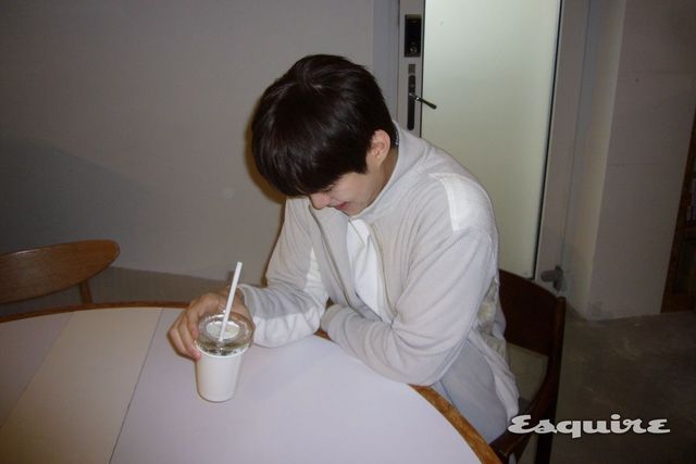 ENA 드라마 '그대에게 드림'에서 심유건을 연기한 배우 백성철 / 이미지 출처: 에스콰이어