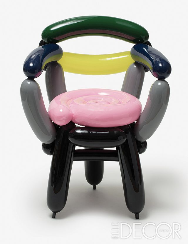 암체어 형태의 ‘Blowing’ 시리즈.