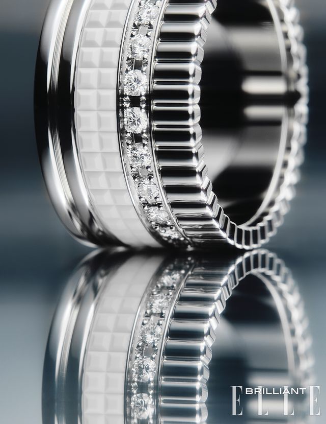 25개의 라운드 다이아몬드와 화이트 골드 amp; 세라믹으로 이뤄진 ‘콰트로 더블 화이트 다이아몬드’ 라지 링은 1천만원대 BOUCHERON.