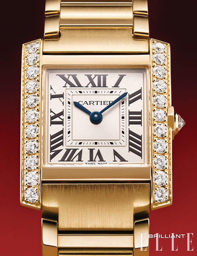 옐로 골드 스퀘어 케이스와 크라운에 브릴리언트 컷 다이아몬드가 세팅된 스몰 사이즈 ‘탱크 프랑세즈’ 워치는 가격 미정 CARTIER.