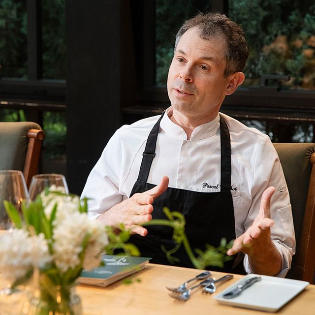 갈라 디너를 위해 JW 메리어트 호텔 서울을 찾은 셰프 파스칼 바르보.