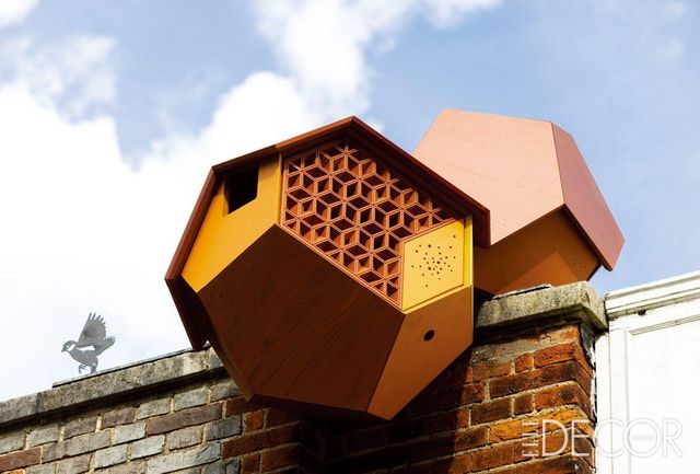 Tomás Saraceno in Collaboration: Web(s) of Life, ‘Cloud Cities: Species of Spaces and Other Pieces’(2023).