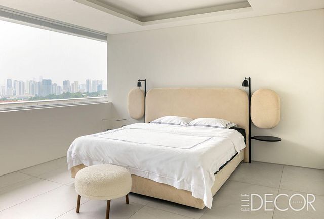 부부 침실. 침대는 위트만의 윙스 베드. 