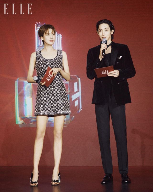 MC를 맡은 장도연과 이수혁. 미모와 위트를 겸비한 두 사람의 환상적 호흡이 빛났던 순간. 