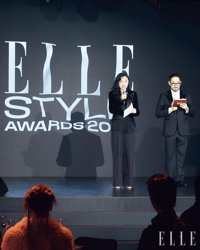 본격적인 시상에 앞서 〈엘르〉 편집장 채은미가 인사말을 전했다. 