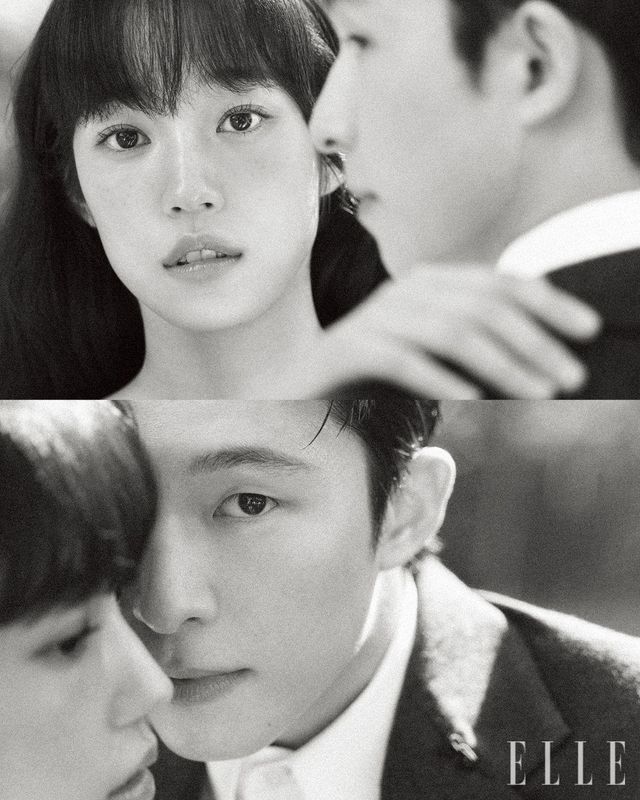 홍경이 입은 재킷은 Maison Margiela. 셔츠는 Bally. 