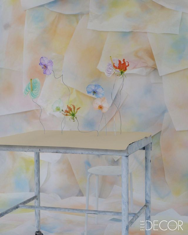 덴마크 싱어송라이터 아우라 디오네(Aura Dione) 화보 촬영을 위한 세트 디자인.