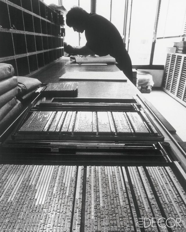 1992년에 설립된 나바 프레스의 과거 모습은 전통적인 활판 인쇄 방식을 그대로 따랐다. 작은 금속활자를 하나하나 정교하게 배열해 인쇄하는 과정은 시간이 많이 소요되지만 그만큼 정확성과 예술성을 높일 수 있었다.