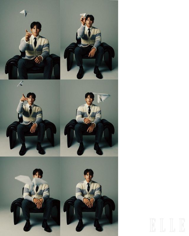 클래식 옥스퍼드 셔츠와 백 스트랩 테일러드 팬츠, 카디건, 타이, 롱 타이 바는 모두 Thom Browne. 더비 슈즈는 Dolce & Gabbana. 