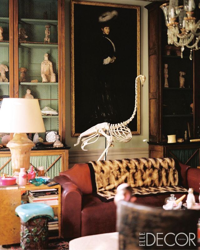 앤티크에 조예가 깊은 미셸이 전 세계를 여행하면서 수집한 오브제들.