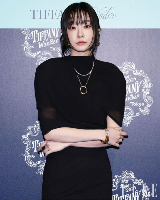 배우 김다미는 시크한 스타일로 주목받았다. 