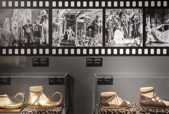 할리우드영화에서 활약한 살바토레 페라가모의 슈즈. 