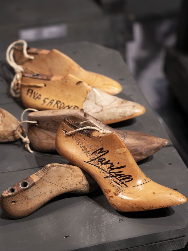 발 구조와 역학에 대한 관심을 슈즈 제작에 적용했던 살바토레 페라가모.