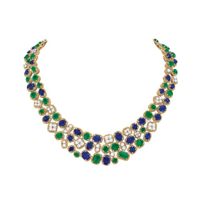 1962년 헤리티지 컬렉션인 마야 네크리스. 