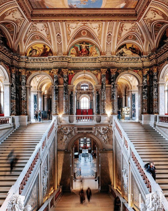 19세기 프란츠 요제프 황제가 합스부르크 왕가의 예술품을 총망라하기 위해 지은 비엔나 미술사 박물관. 