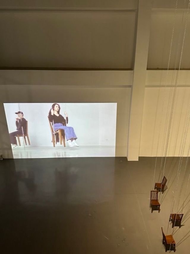 부산현대미술관 <이것은 부산이 아니다: 전술적 실천> 전시전경 (사진: 황다나)