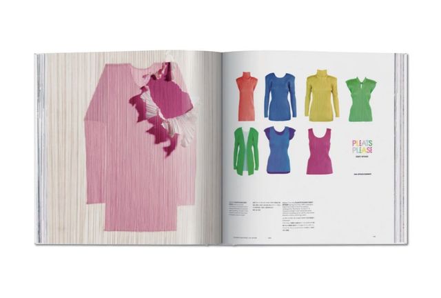 몸을 자유롭게 해방시키면서도 전위적인 컬렉션을 남긴 이세이 미야케의 책. 