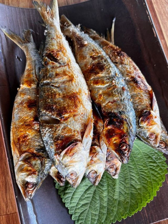 너뱅이 등대횟집 