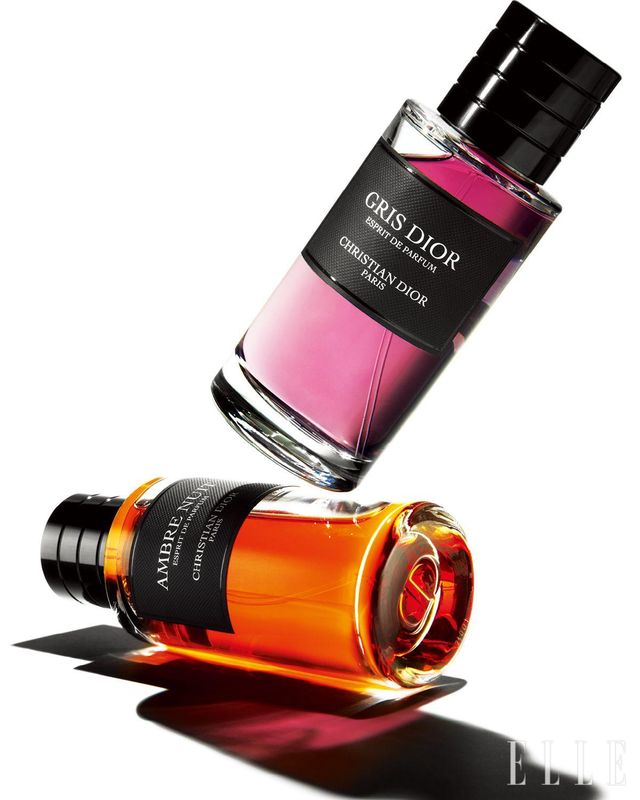 몽테뉴가 30번지의 상징적 컬러인 ‘그레이’를 향으로 표현한 대담한 플로럴 시프레 계열의 라 콜렉시옹 프리베 에스프리 드 퍼퓸 그리 디올. 깊은 밤 물결치는 앰버의 향기를 세련되게 담아낸 오리엔탈 플로럴 계열의 라 콜렉시옹 프리베 에스프리 드 퍼퓸 앙브르 뉘, 각 80ml 65만원대, Dior Beauty.