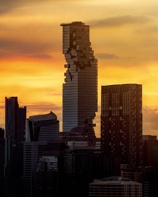 더 스탠더드 방콕의 외관. 여덟 가지 타입의 155개 객실을 갖췄다.