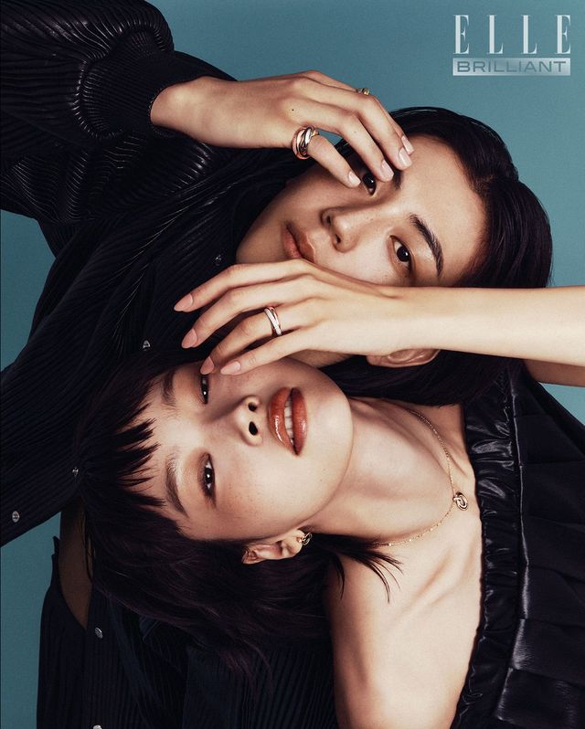 석기 레더 블루종은 FENDI. 서연 튜브톱은 YCH.