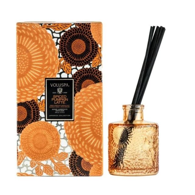 볼루스파 스파이스드 펌킨 라떼: 향신료를 뿌린 달콤하고 든든한 단호박 라테가 바로 떠오르는 호박, 코코넛, 크림 브륄레 향 추운 계절용 디퓨저. 100mL 5만2천원. 