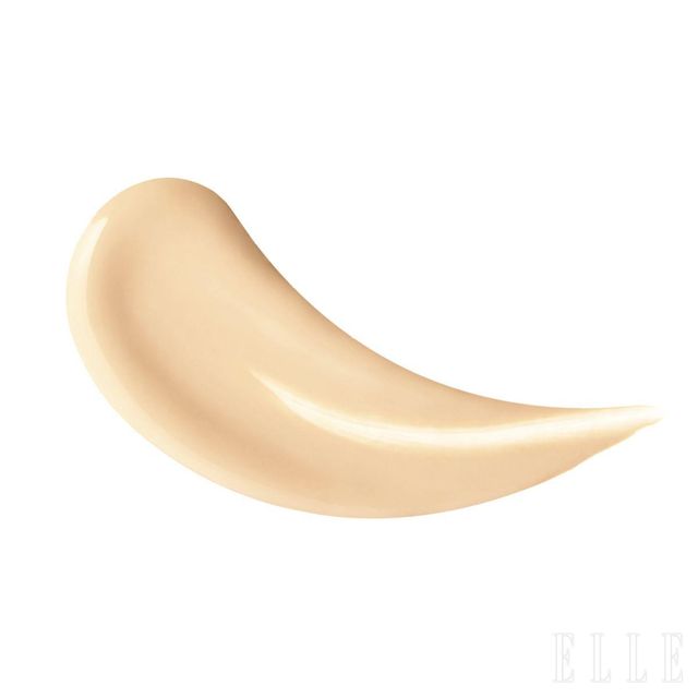 리바이탈에센스 스킨 글로우 파운데이션, 30ml 8만5천원대, Shiseido.