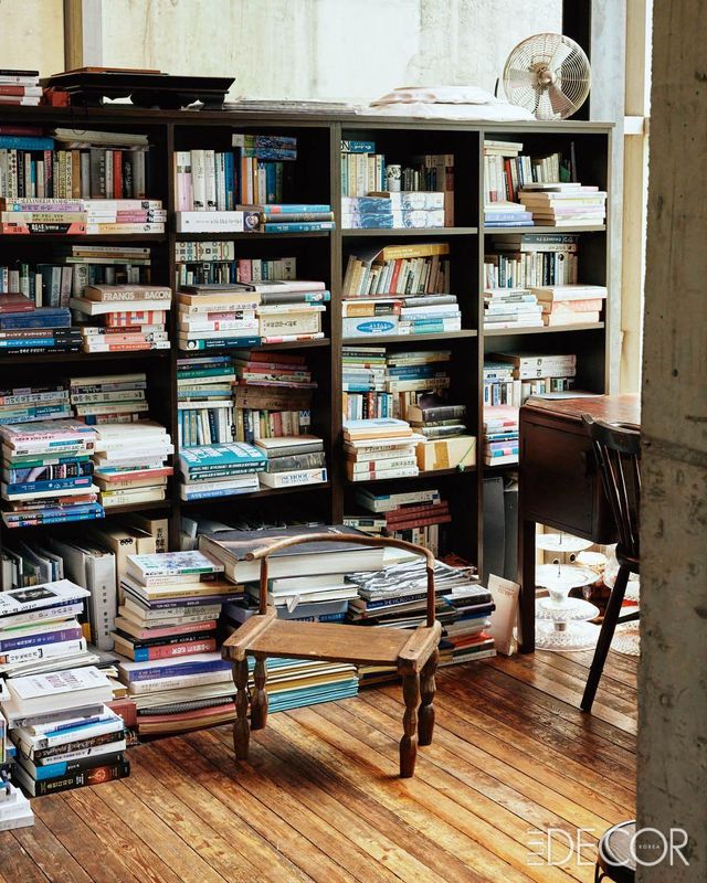 도윤희 작가의 서재.