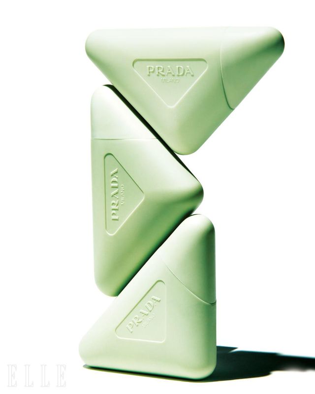 프라다 핸드크림, 8만원대, Prada Beauty.