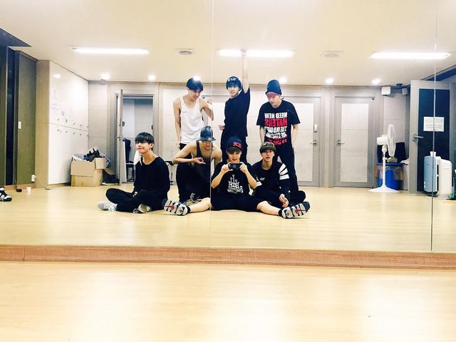 BTS 공식 X, 2015년