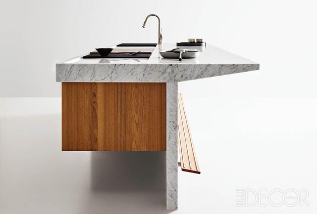 안토니오 치테리오와 아크리니아의 협업이 시작된 프로젝트. 