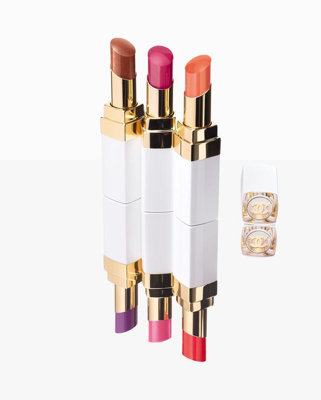 수분 가득 반짝이는 샤인 피니쉬 ‘루쥬 코코 밤 샤인’. 