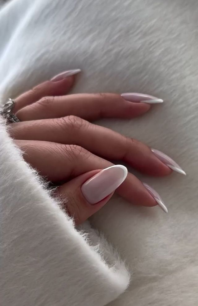 @nailsbyzola