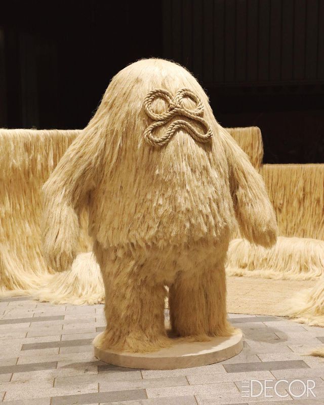 수호신처럼 서 있는 ‘Sisal Sanctum’. 