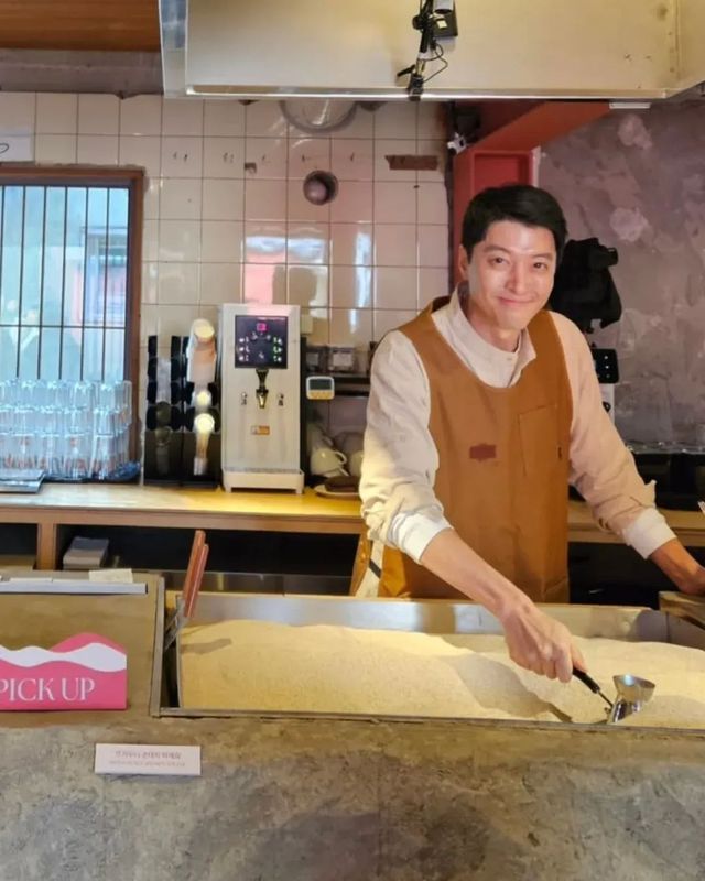 최근 카페 차린 이동건 