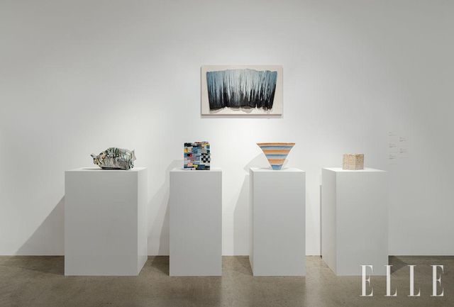 박종진 Artistic Stratum_Wall_B4B4/1 2025. 종이, 백자 슬립, 고화도 안료 & Artistic Stratum_Patch_BYRBG 2025. 종이, 백자 슬립, 반투명유, 고화도 안료 & Collapsed Form_WBWYWBWRWG 2023. 종이, 백자 슬립, 투명유, 고화도 안료 & Artistic Stratum_Knot_O4Y4G4/1 2025. 종이, 백자 슬립, 반투명유, 고화도 안료 & Artistic Stratum_O4/1B4/1 2025. 종이, 백자 슬립, 반투명유, 고화도 안료 