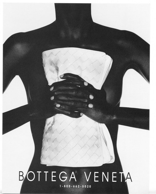 패션 사진가 마크 홈이 촬영한 1995년 보테가 베네타 카탈로그.