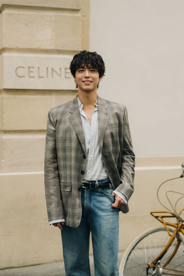 셀린느 비비엔느 컬렉션 쇼에 참석한 박보검.