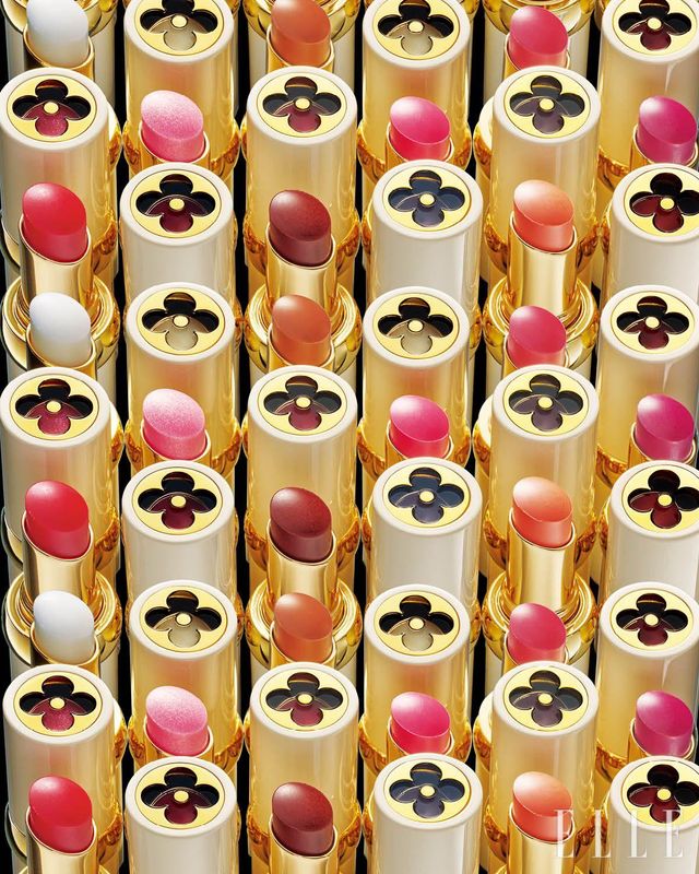 (왼쪽 위부터 차례대로 반복) LV 밤, 000 인피니트 드리머, 010 누드 포에트리, 020 로즈 에센셜, 030 텐더 블리스, 031 프레쉬 파라다이스, 040 밀키 웨이, 05 레드 펄스, 051 모노그램 터치, 060 선셋 아워, 가격 미정, 제품은 모두 Louis Vuitton.