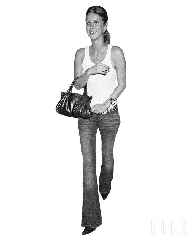 2004년 니키 힐튼과 르 시티 백. 