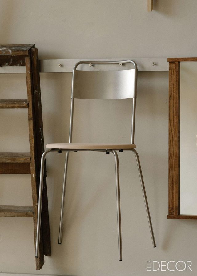 알루미늄 레일에 매달린 프라마의 프티 론드 시리즈. 