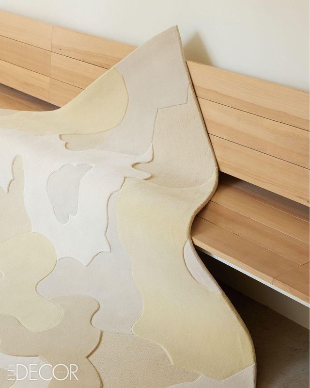 위키노 위드 컬렉션으로 론칭한 스튜디오 워드의 ‘오들리 러그’. 