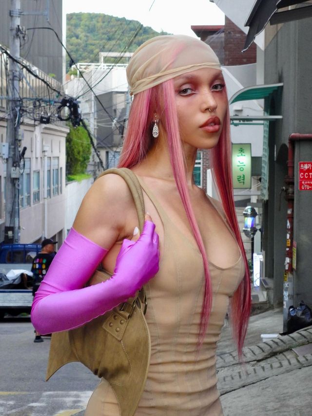 @fkatwigs